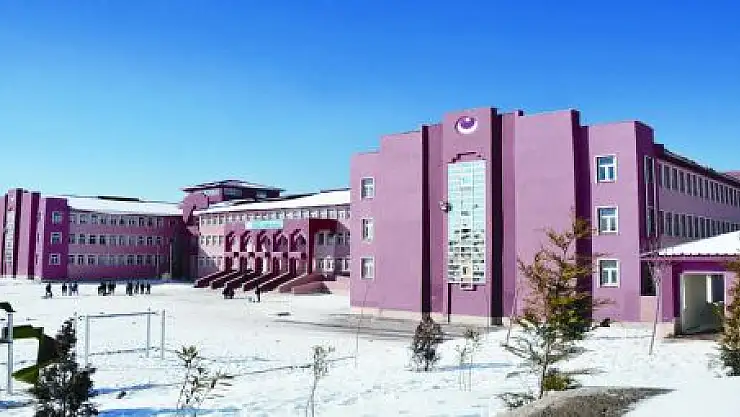 ÜŞÜYEREK DERS DİNLİYORLAR